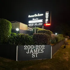 Motel Asters On Motor